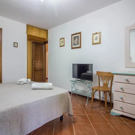 Guesthost - Porto Cervo Spacious Flat By The Port Liscia di Vacca