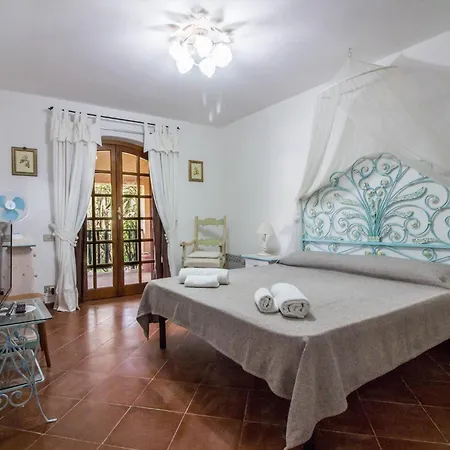 Guesthost - Porto Cervo Spacious Flat By The Port Apartment