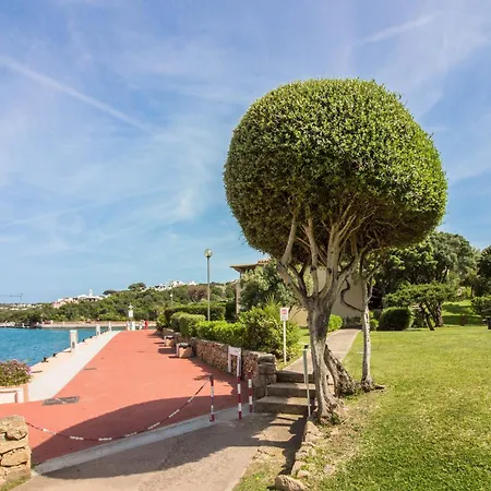 Apartament Guesthost - Porto Cervo Spacious Flat By The Port Liscia di Vacca